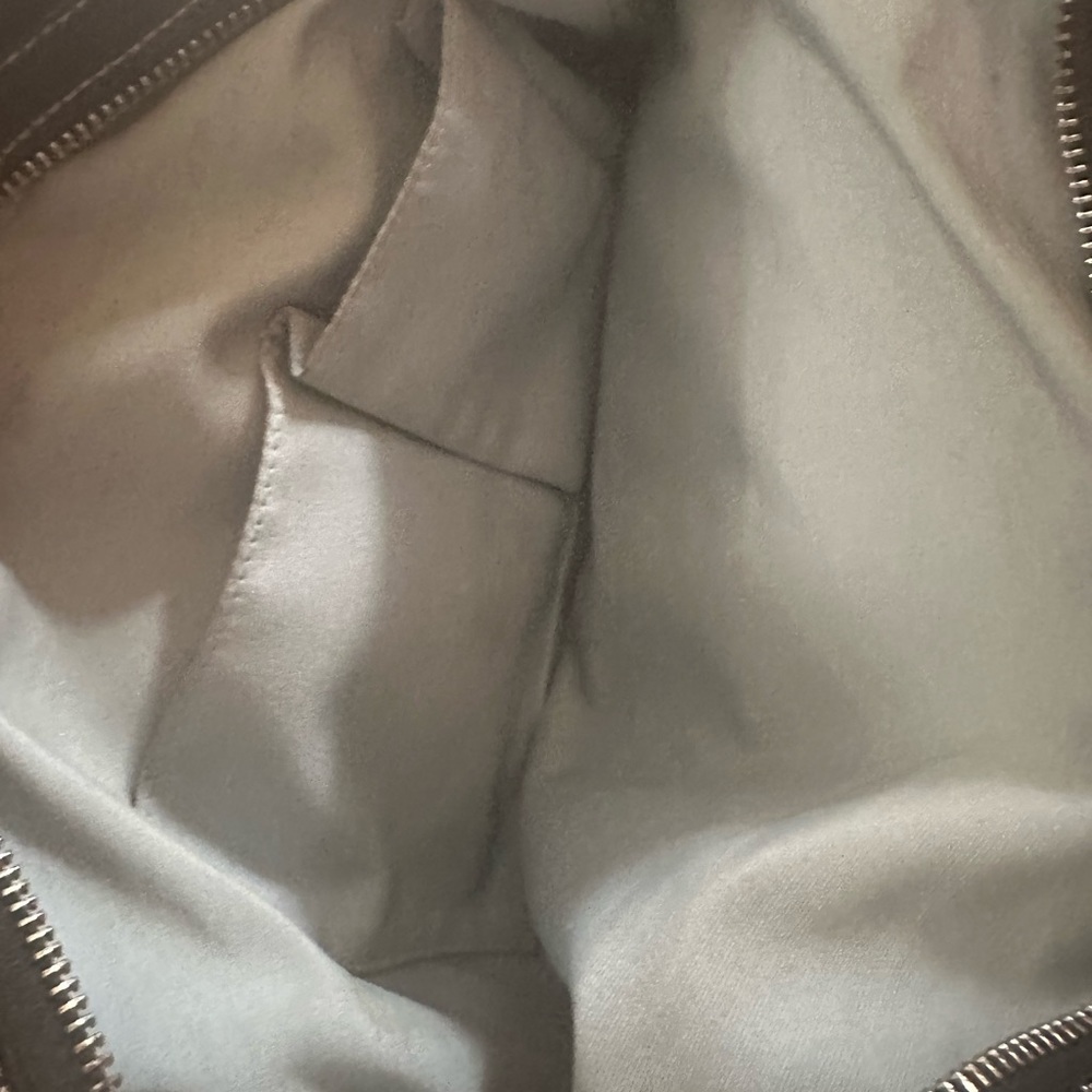 Authentic Coach bag - Picture 2 of 6